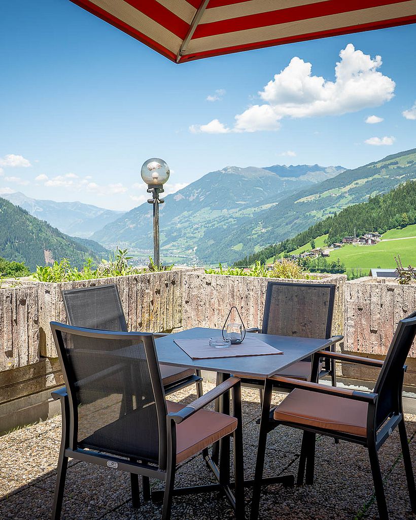 Panorama und Ruhe auf 910 Metern